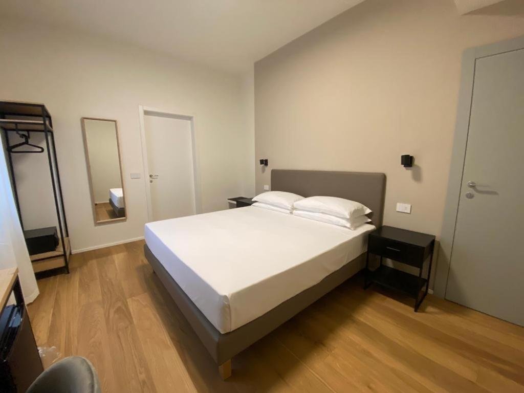 FORESTERIA DANSI room